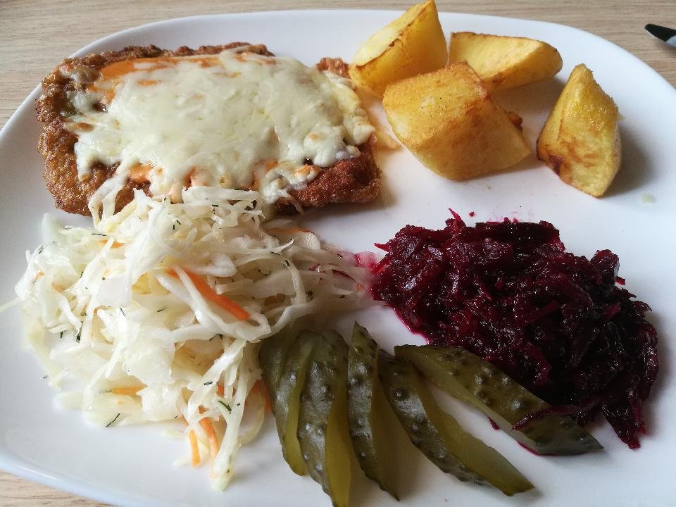 Kiaulienos kepsnys su sūriu